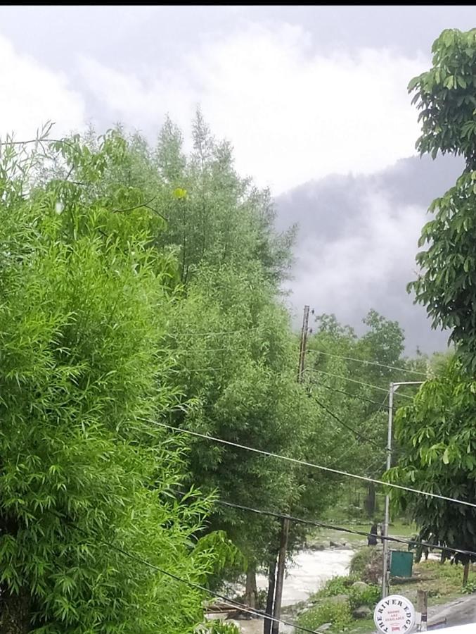 Mir Guest House Pahalgam Exterior photo