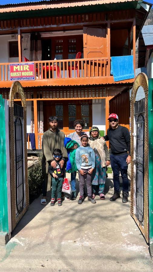 Mir Guest House Pahalgam Exterior photo